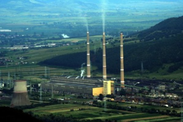 Nicolescu: Am acceptat propunerea sindicatelor de restructurare a celor numiţi politic în Complexul Energetic Hunedoara